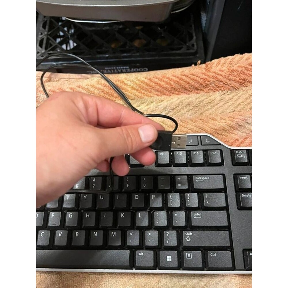 Dell wired keyboard - Picture 2 of 3